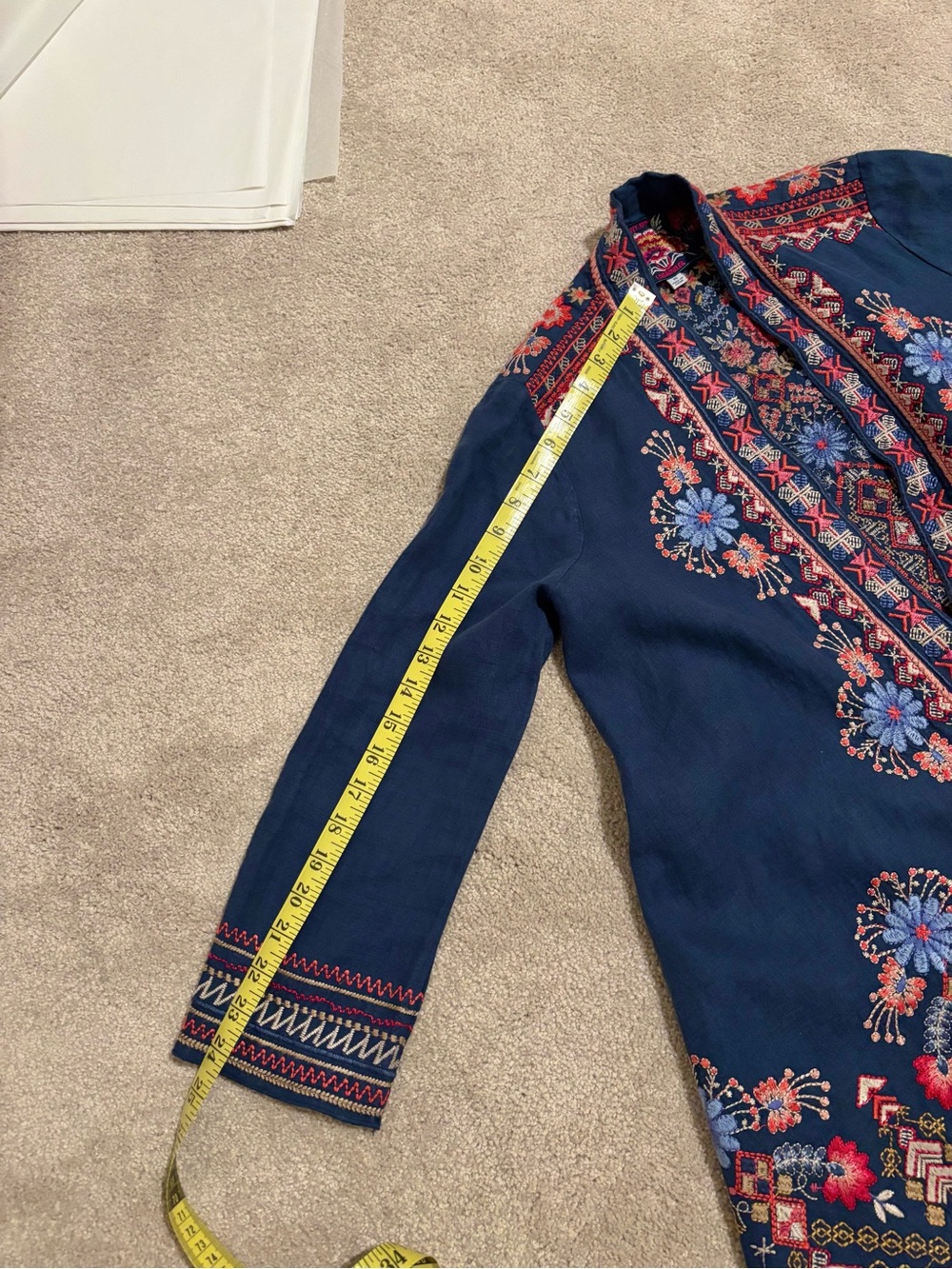 JOHNNY WAS RARE ITEM Embroidered Linen Kimono, Navy with Pink & Blue Floral - Picture 11 of 12